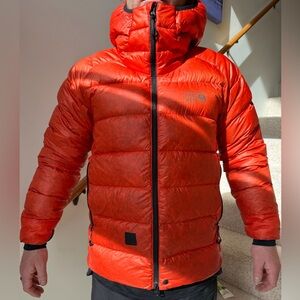 Mountain Hardwear Men's PHANTOM™ ALPINE DOWN HOODED JACKET, State Orange, Medium